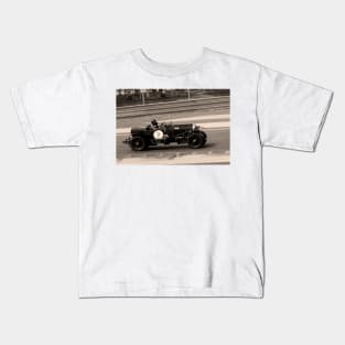 Bentley 3 Litre Tourer Sports Motor Car Le Mans Classic Kids T-Shirt